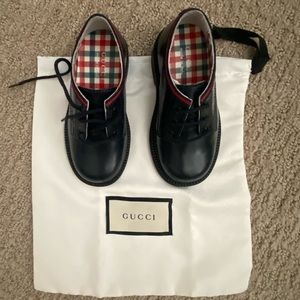 Little kid Gucci dress shoes